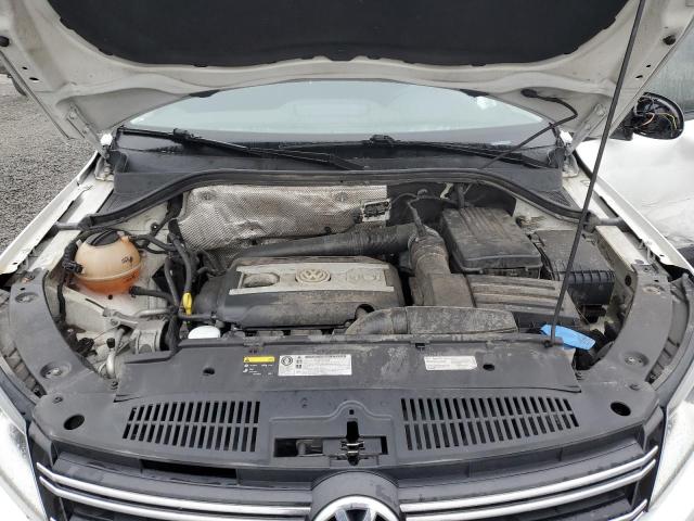 WVGAV7AX4FW599013 Volkswagen Tiguan