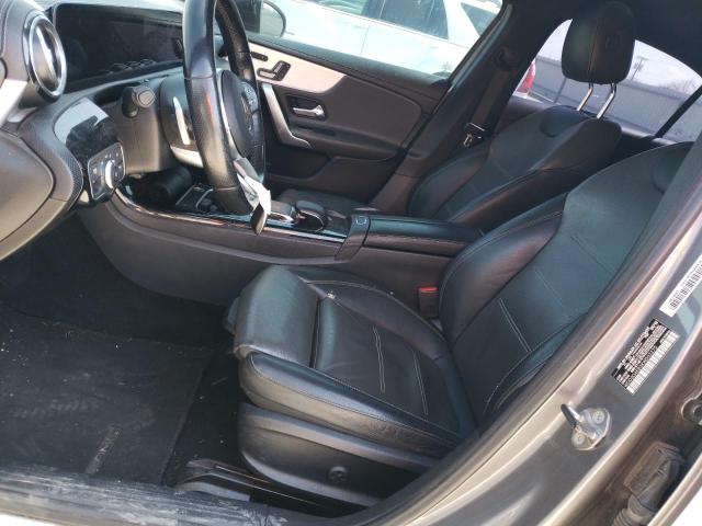 WDD3G4EB3KW002275 Mercedes-Benz A 220