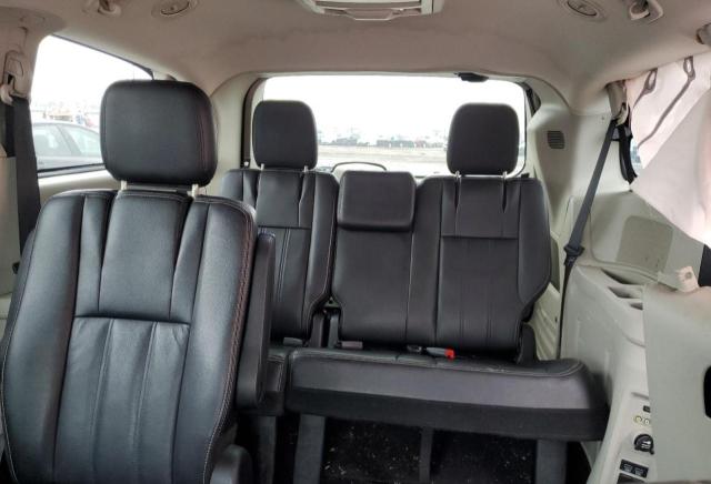 2C4RC1BG6ER295018 Chrysler TOWN & COU