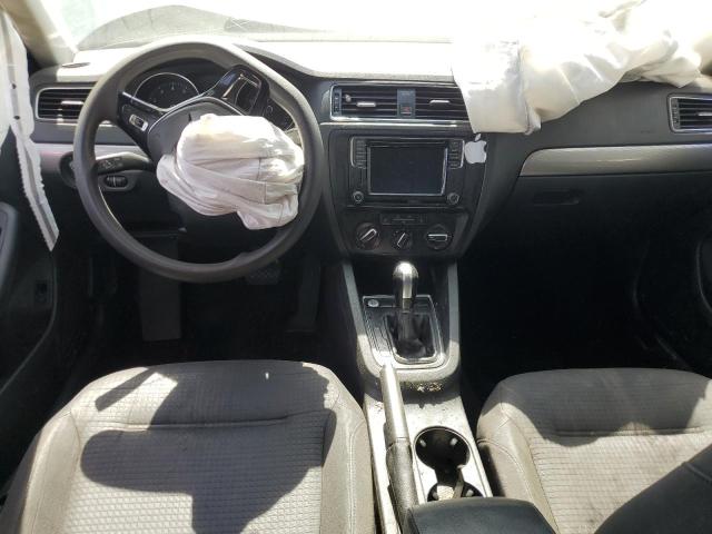 3VWD67AJ3GM393240 Volkswagen JETTA SE