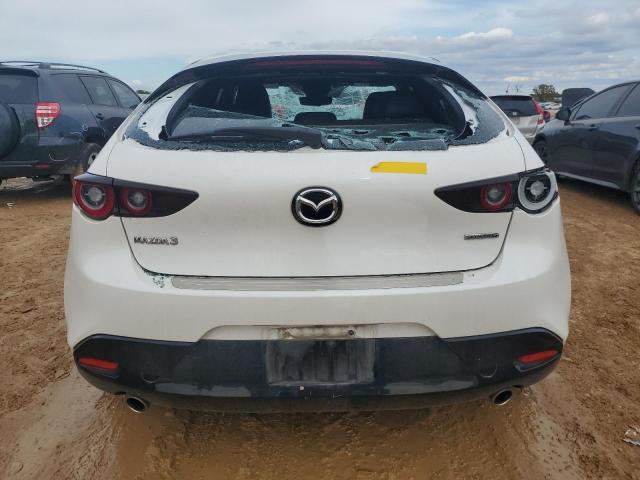 JM1BPAKM4P1613639 Mazda 3 SELECT