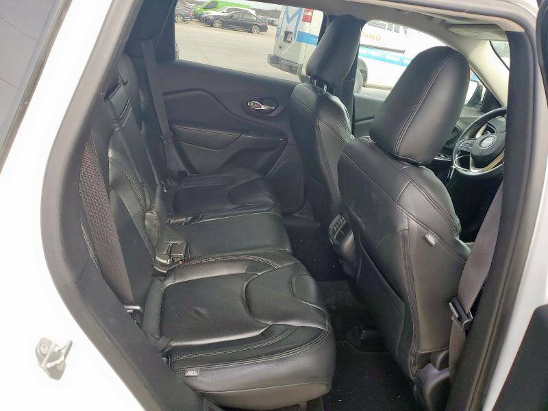 1C4PJMCS1GW103810 Jeep CHEROKEE L