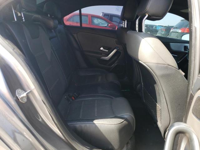 WDD3G4EB3KW002275 Mercedes-Benz A 220