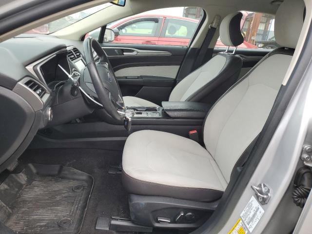 3FA6P0HD2KR162122 Ford FUSION SE