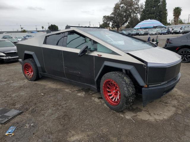7G2CEHEEXRA017091 Tesla Cybertruck