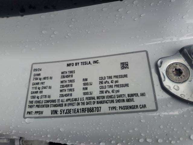 5YJ3E1EA1RF868707 Tesla 2024