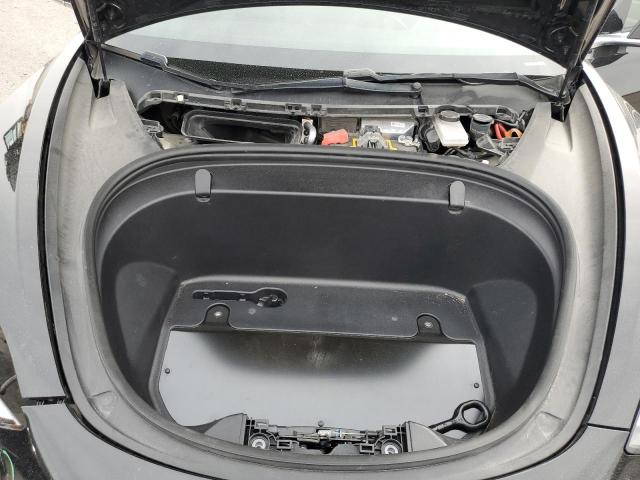 5YJ3E1EA8JF176092 Tesla MODEL 3