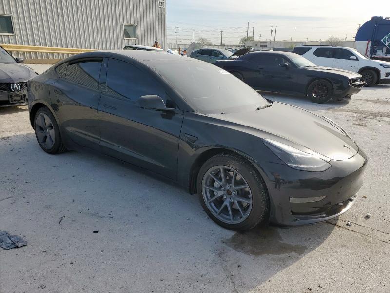 5YJ3E1EBXNF229342 Tesla MODEL 3