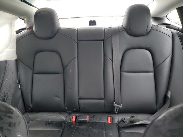 5YJ3E1EA5MF996201 Tesla 2021