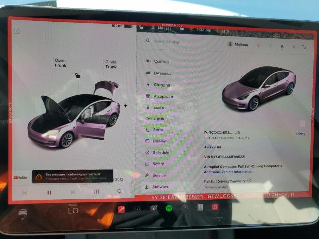 5YJ3E1EA6MF995221 Tesla 2021