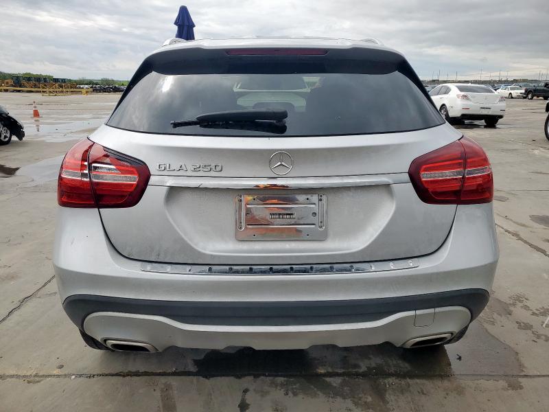 WDCTG4EB3LJ658737 Mercedes-Benz GLA 250