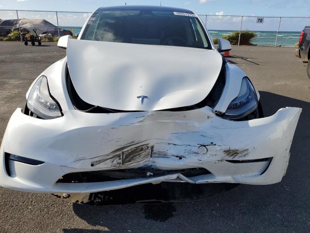 5YJYGDED9MF105869 Tesla Model Y