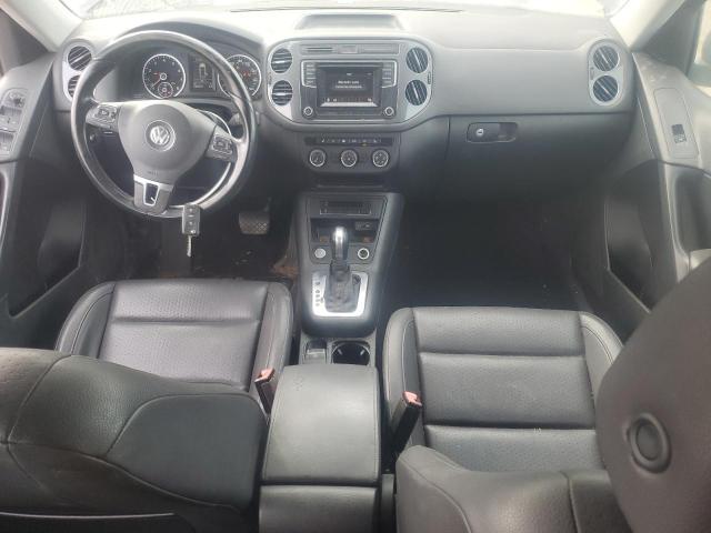 WVGAV7AX6GW588063 Volkswagen TIGUAN S