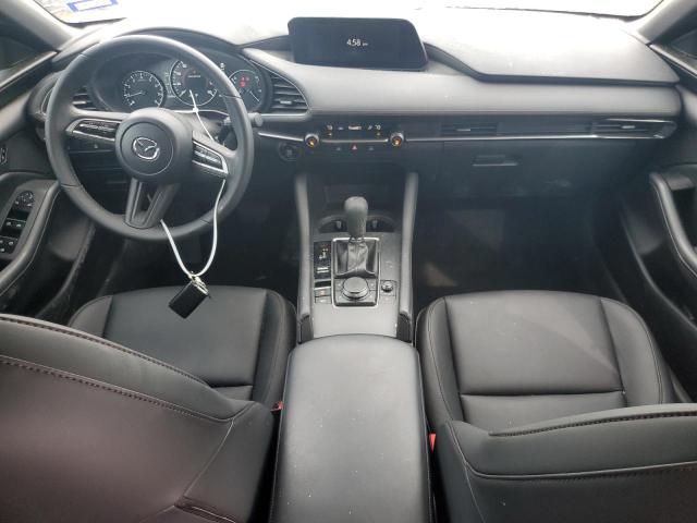 JM1BPAKM4P1613639 Mazda 3 SELECT