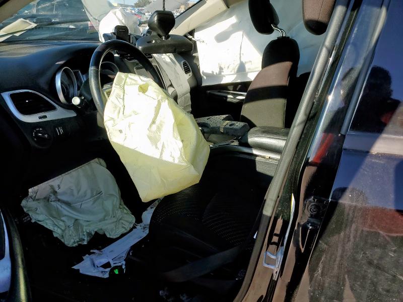 3C4PDCBG0KT798181 Dodge JOURNEY SE