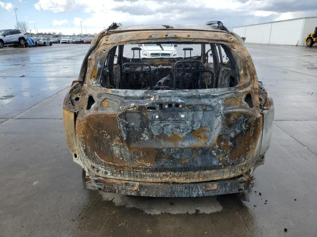 JTMRFREV9HJ105821 Toyota Rav4 Xle