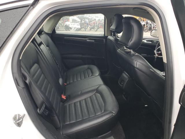 3FA6P0PU2HR264630 Ford FUSION SE