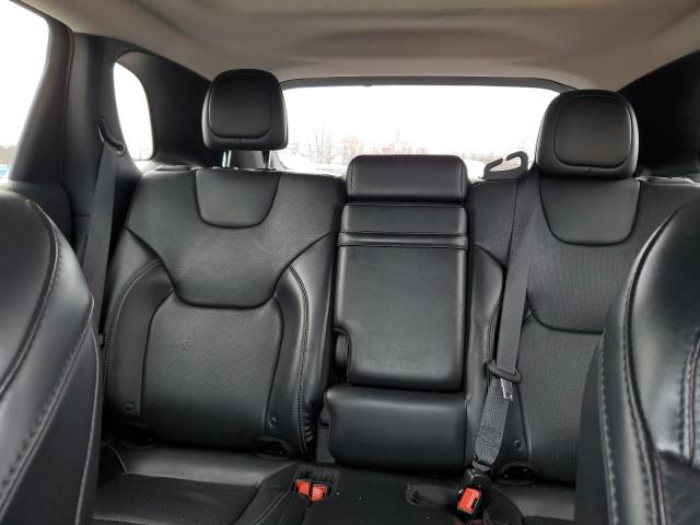 1C4PJMDX8KD306983 Jeep CHEROKEE L