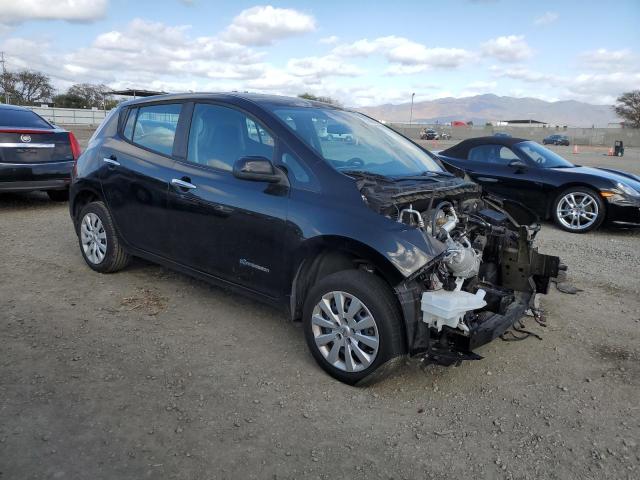 1N4AZ0CPXFC334701 Nissan LEAF S