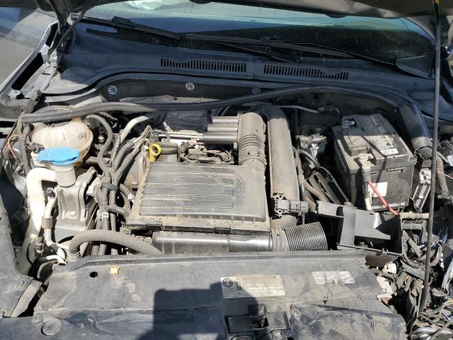 3VWD67AJ3GM393240 Volkswagen JETTA SE