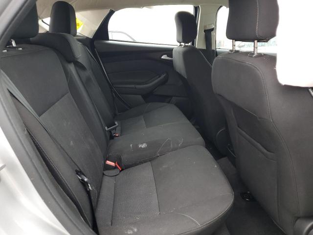 1FADP3K2XJL315794 Ford FOCUS SE