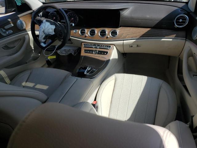 WDDZF4JBXJA392998 Mercedes-Benz E 300