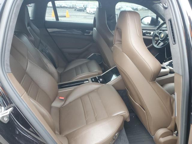 WP0CF2A74JL195989 Porsche Panamera