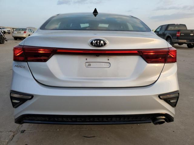3KPF24AD5KE092505 KIA FORTE FE