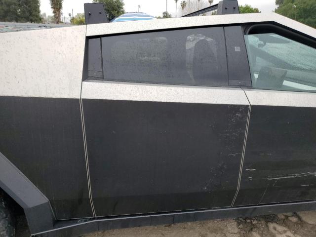 7G2CEHEEXRA017091 Tesla Cybertruck