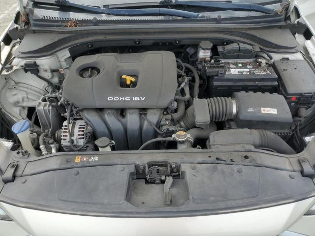 KMHD84LF7HU274023 Hyundai ELANTRA SE