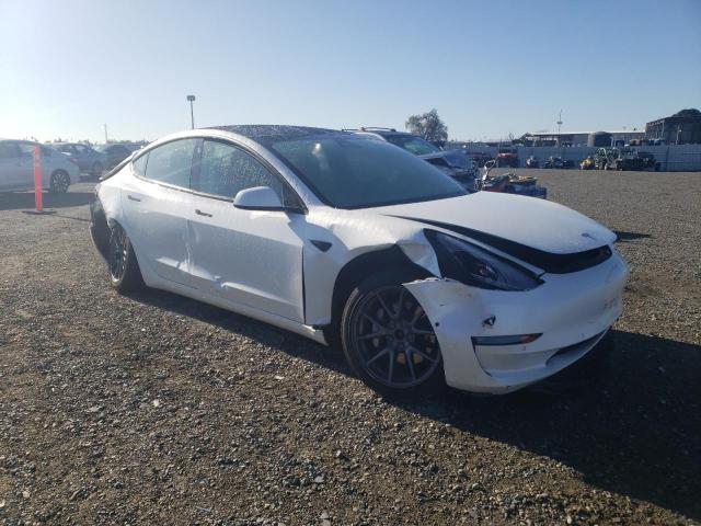 5YJ3E1EB6MF869756 Tesla 2021