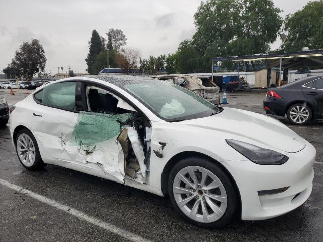 5YJ3E1EA5MF996201 Tesla 2021