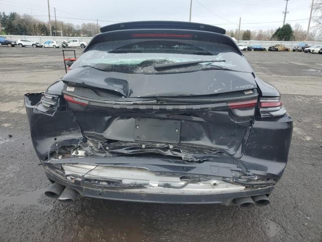 WP0CF2A74JL195989 Porsche Panamera