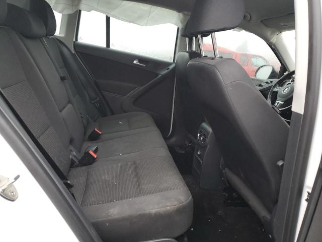 WVGAV7AX4FW599013 Volkswagen Tiguan