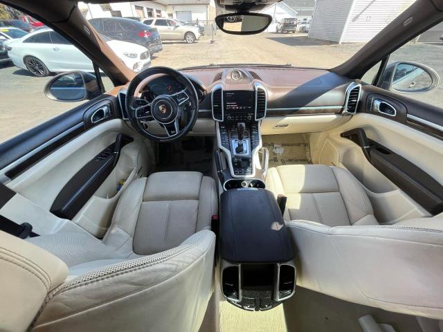 WP1AA2A26JKA00392 Porsche Cayenne