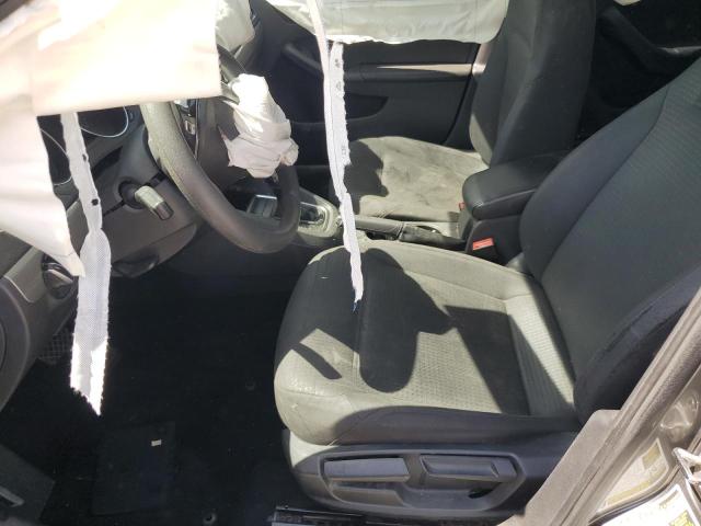 3VWD67AJ3GM393240 Volkswagen JETTA SE