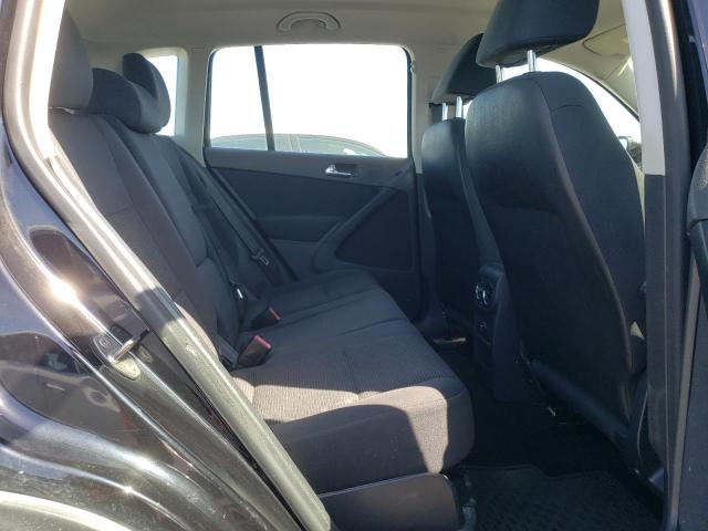 WVGAV7AX4FW524327 Volkswagen Tiguan