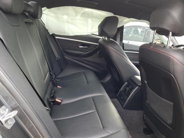 WBA8D9C58JEM31724 BMW 330 XI
