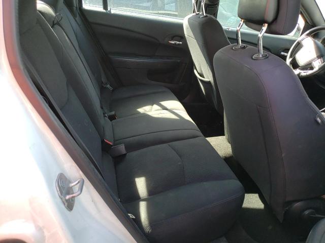 1C3CCBAB4EN212334 Chrysler 200 LX