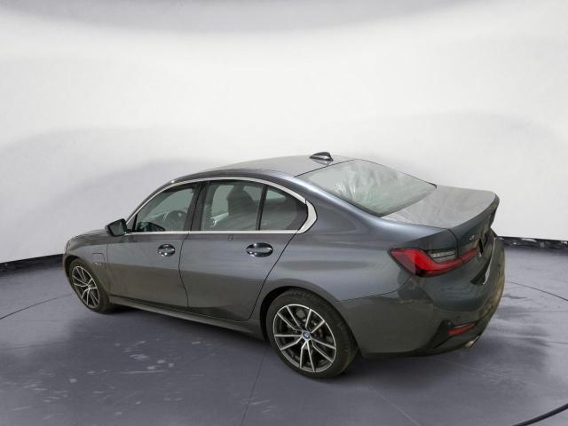 3MW5P9J03N8C72220 BMW 330xe
