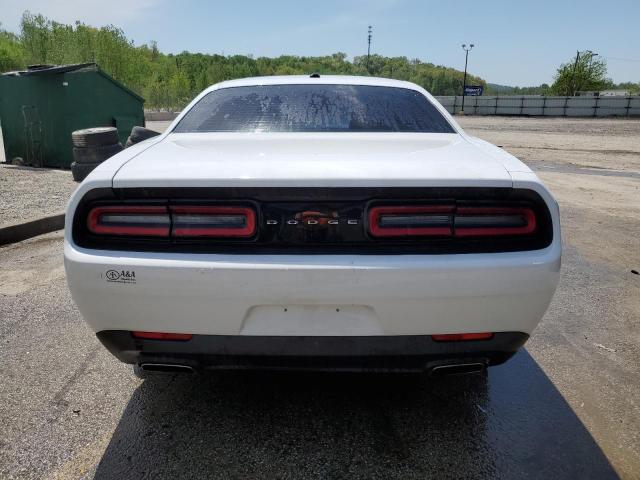 2C3CDZAG6FH823588 Dodge Challenger Sxt