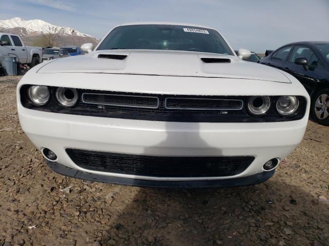 2C3CDZAT6FH822423 Dodge Challenger Sxt
