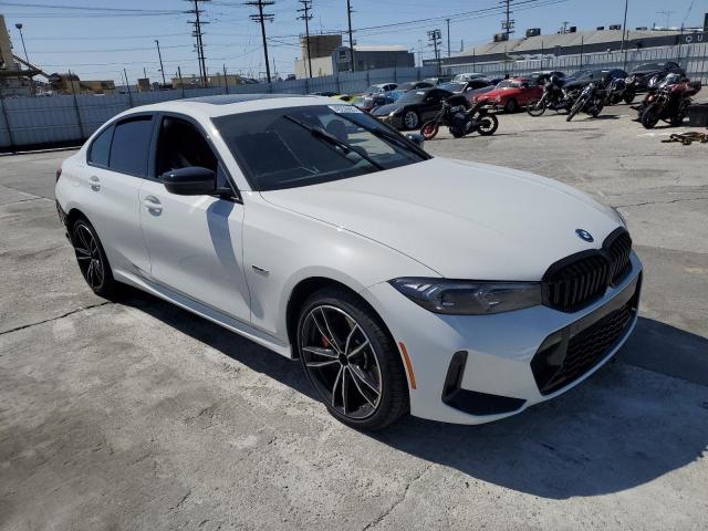 3MW39FF01P8D19448 BMW 330e