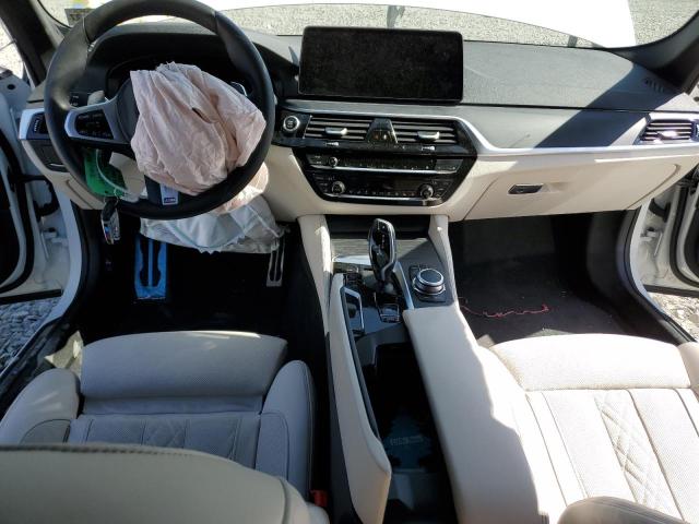 WBA73BJ04NWX72955 BMW 540 XI