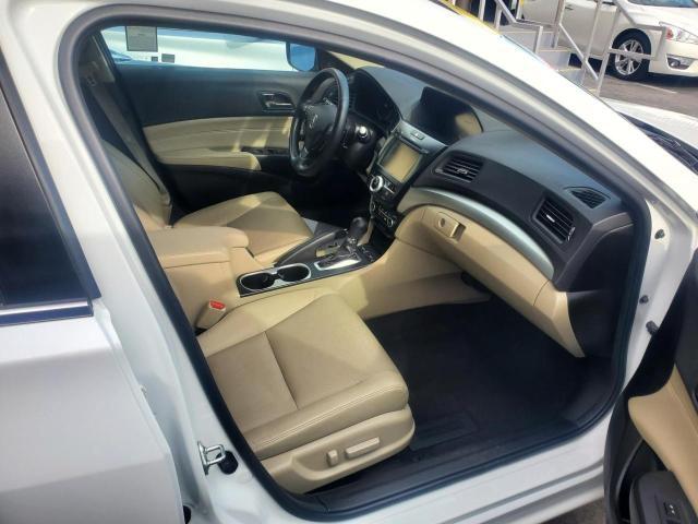 19UDE2F75HA015992 Acura Ilx Premium Tech