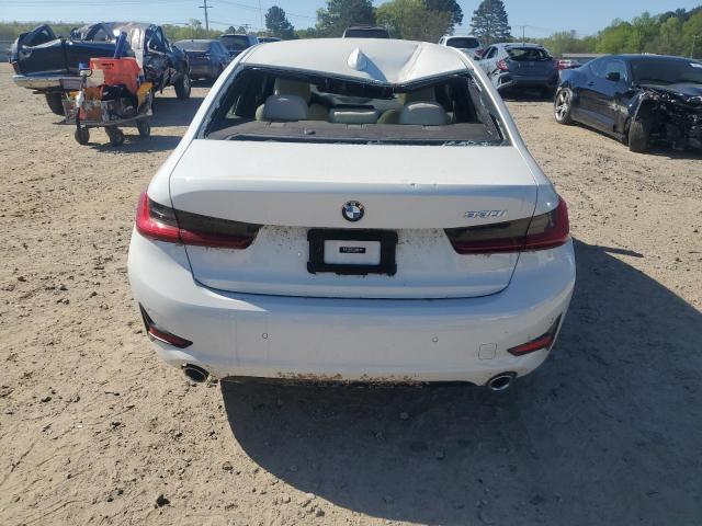 3MW5R1J05M8B75014 BMW 330I