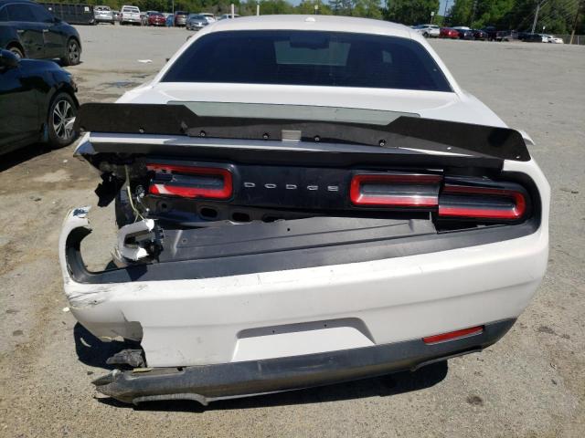 2C3CDZAT3FH869330 Dodge Challenger Sxt