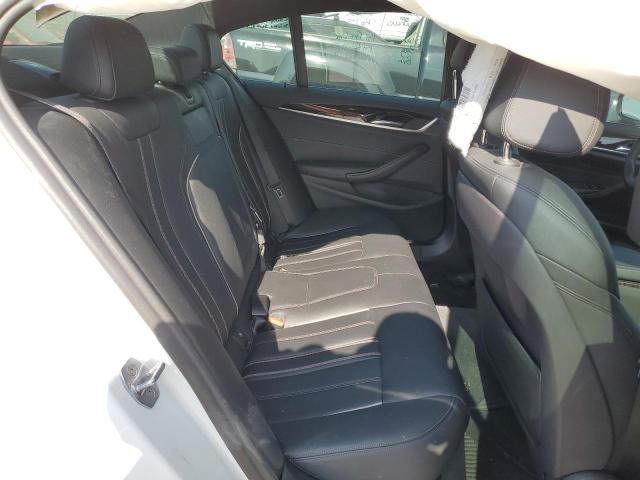 WBAJB1C52JB374348 BMW 530XE