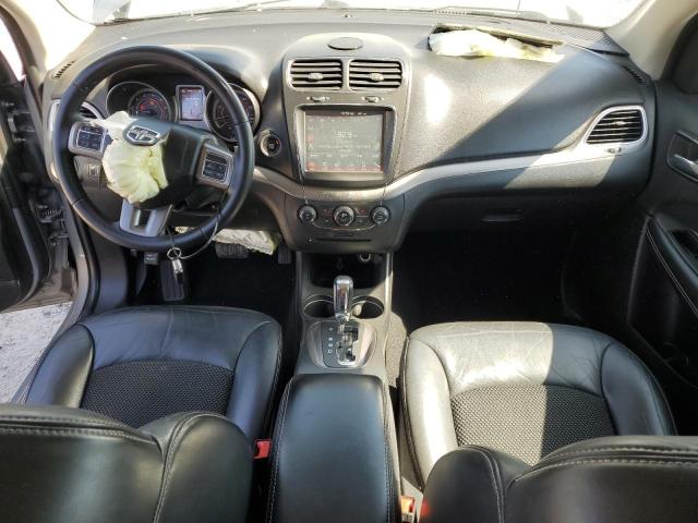 3C4PDCGG7JT156600 Dodge Journey Crossroad