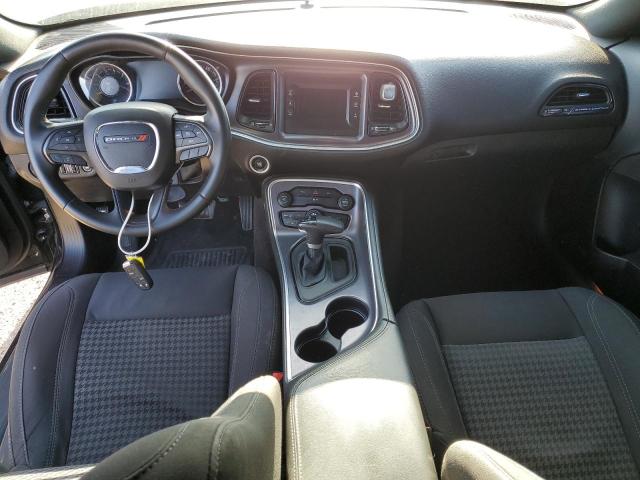 2C3CDZAG4GH236419 Dodge Challenger Sxt
